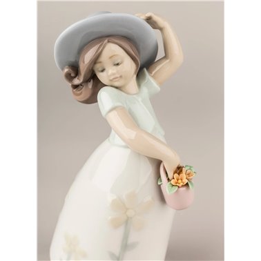 Figura niña Pequeña Margarita