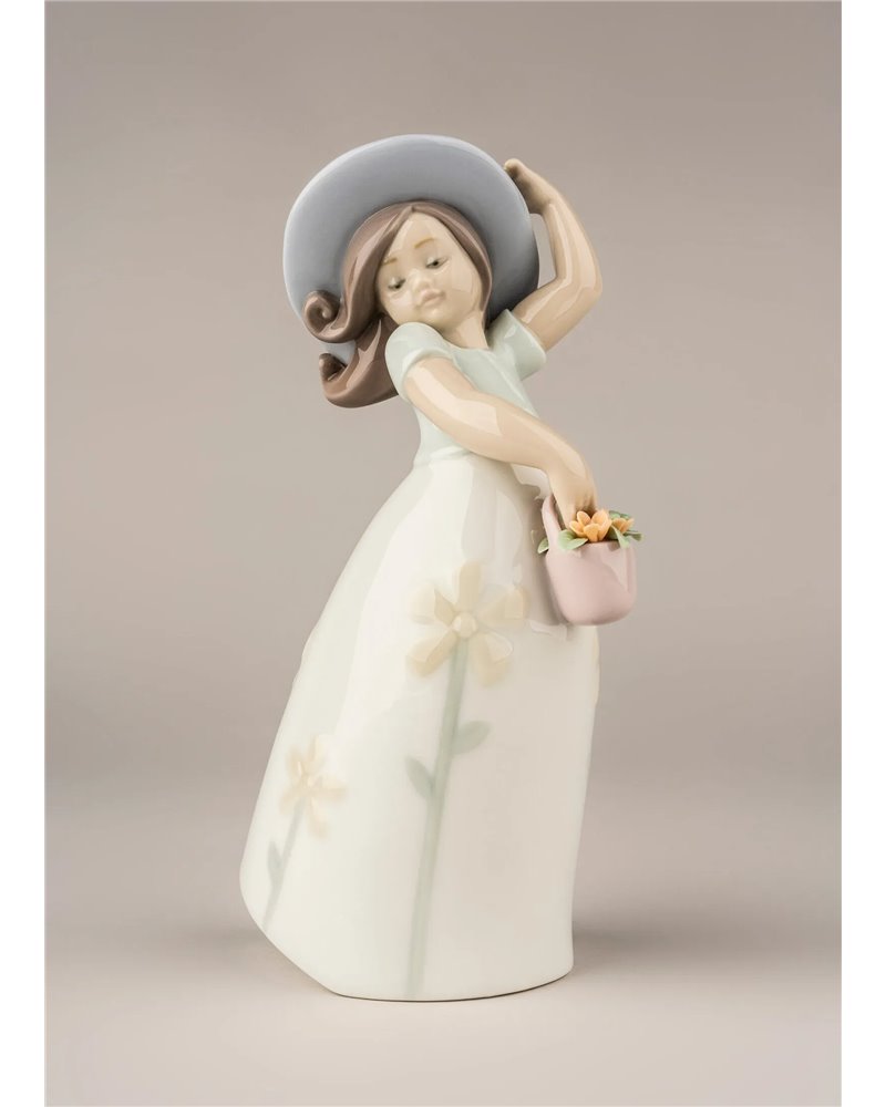 Figura niña Pequeña Margarita