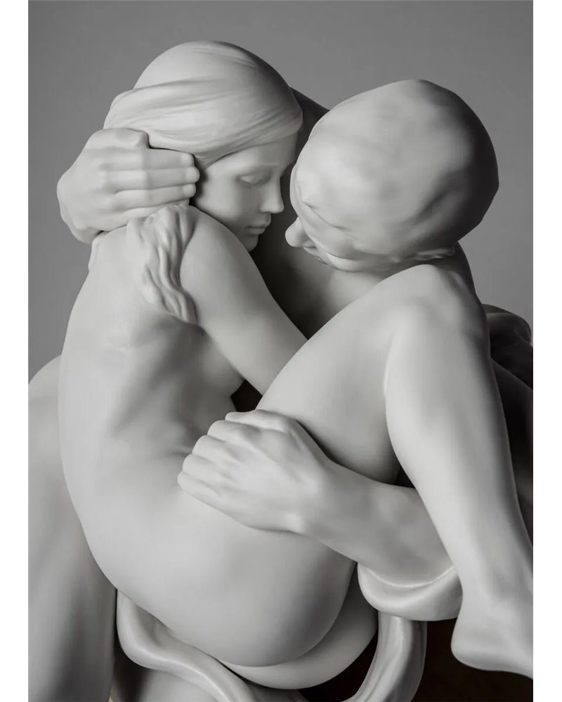 Escultura pareja Contigo