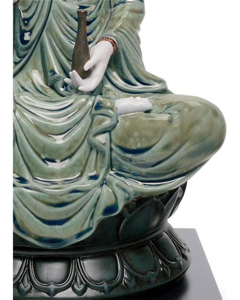 Figura Kwan Yin. Verde