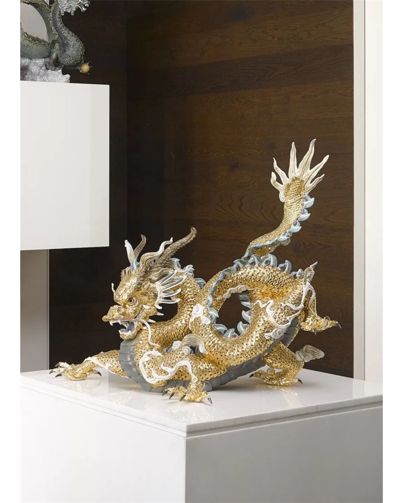 Escultura Gran Dragón. Lustre oro. Serie limitada