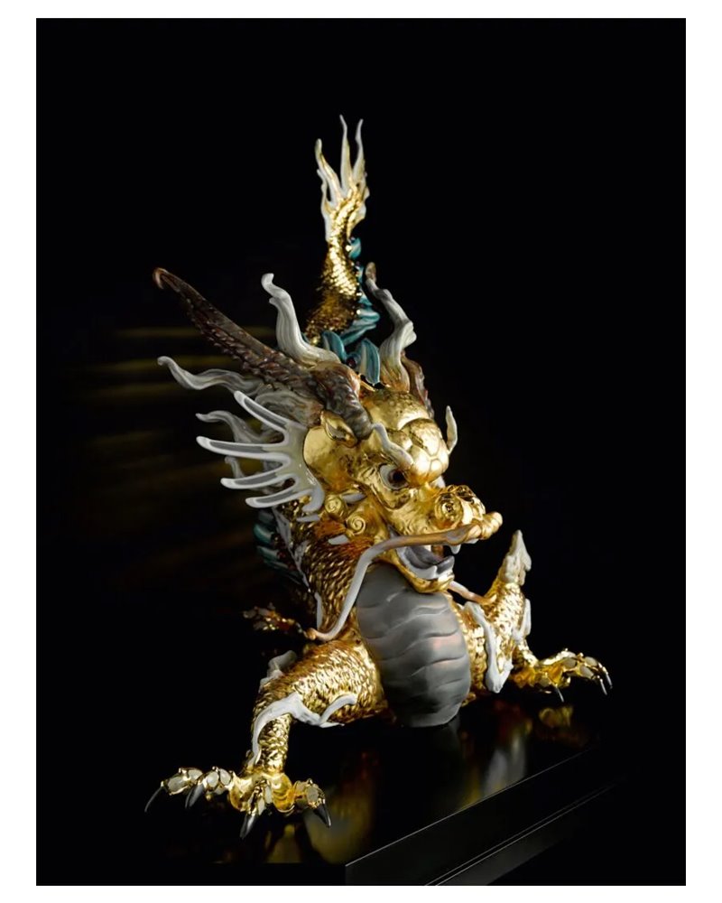 Escultura Gran Dragón. Lustre oro. Serie limitada