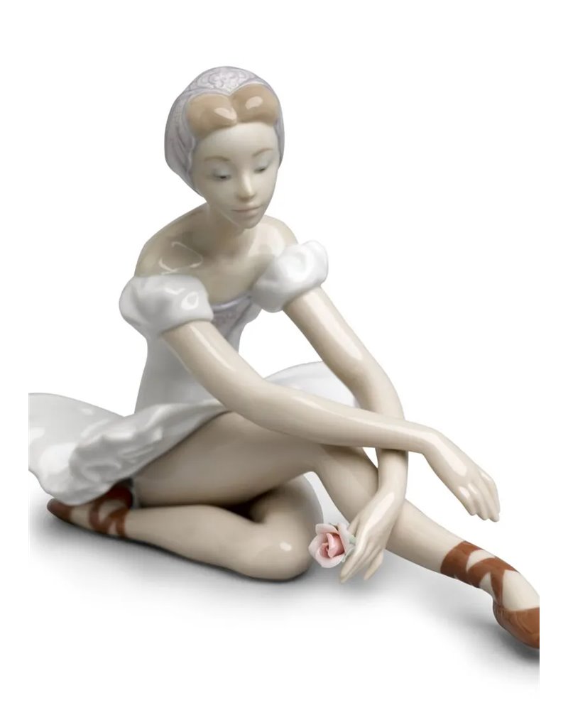 Figura mujer Ballet de la rosa