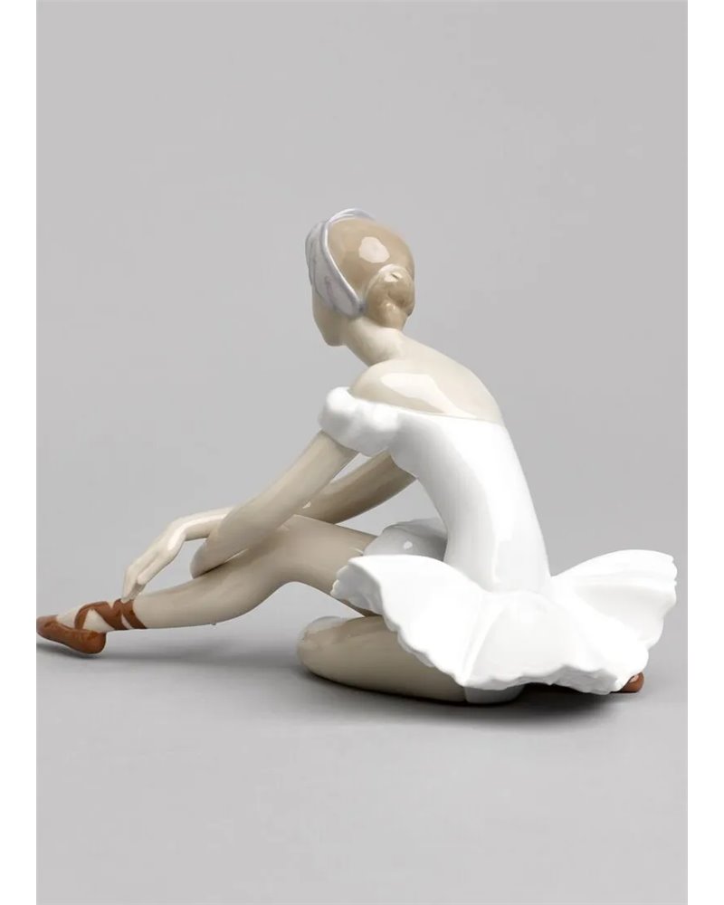 Figura mujer Ballet de la rosa