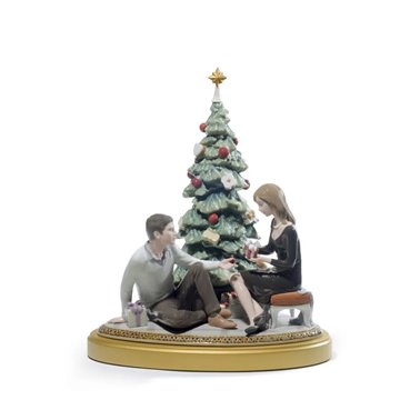 Figura joven pareja Unas Navidades románticas. Serie limitada