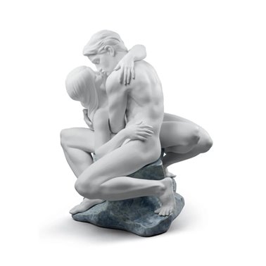 Escultura pareja Beso apasionado