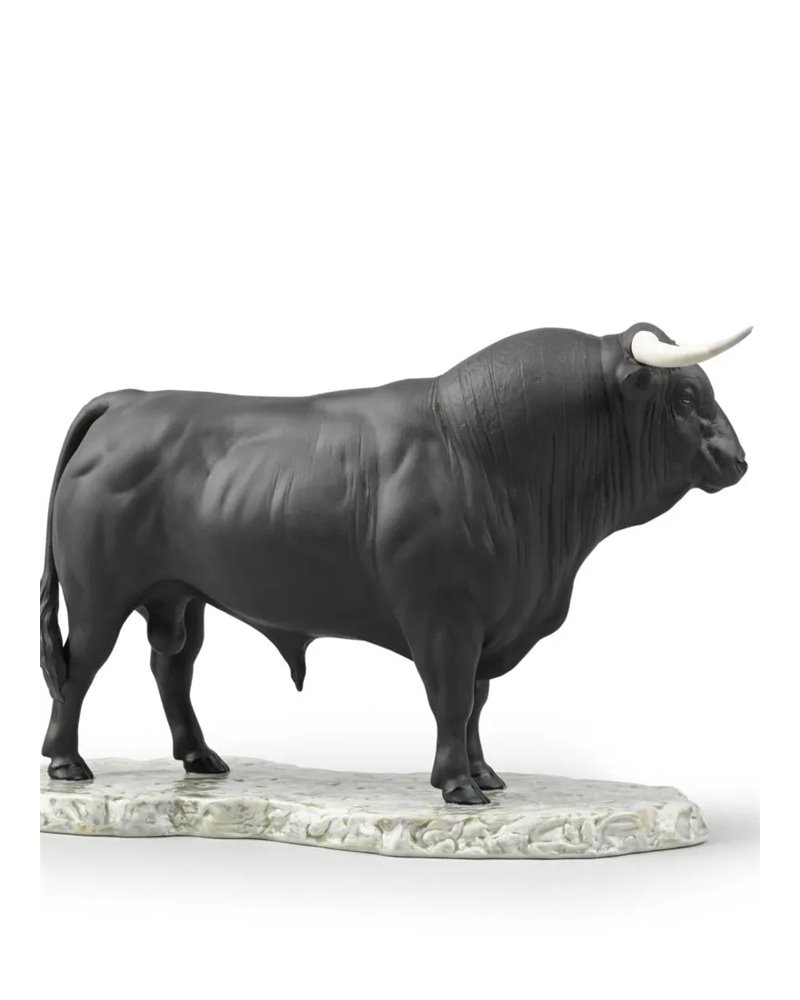 Figura Toro Bravo