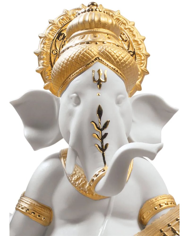 Figura Ganesha con Veena. Lustre oro