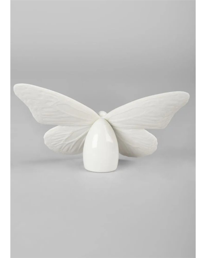 Figura Mariposa. Lustre oro y blanco