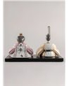 Figura Hina Dolls. Beige y rosa