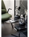 Escultura Minnie in black and white