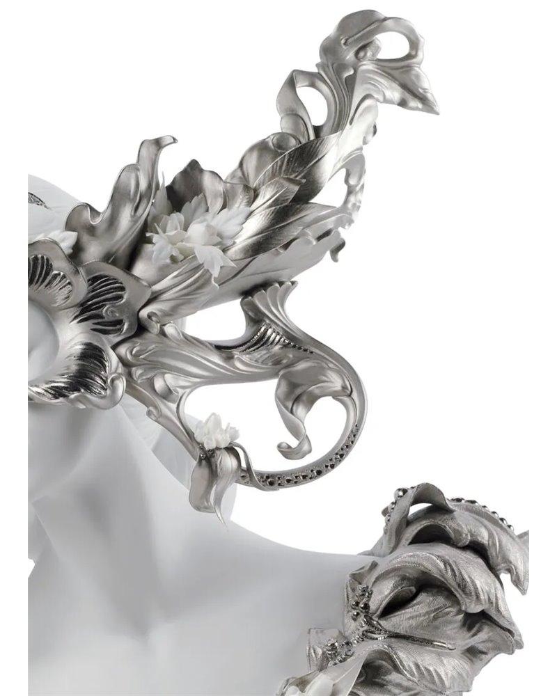 Escultura Fantasía de carnaval. Serie limitada. Lustre plata